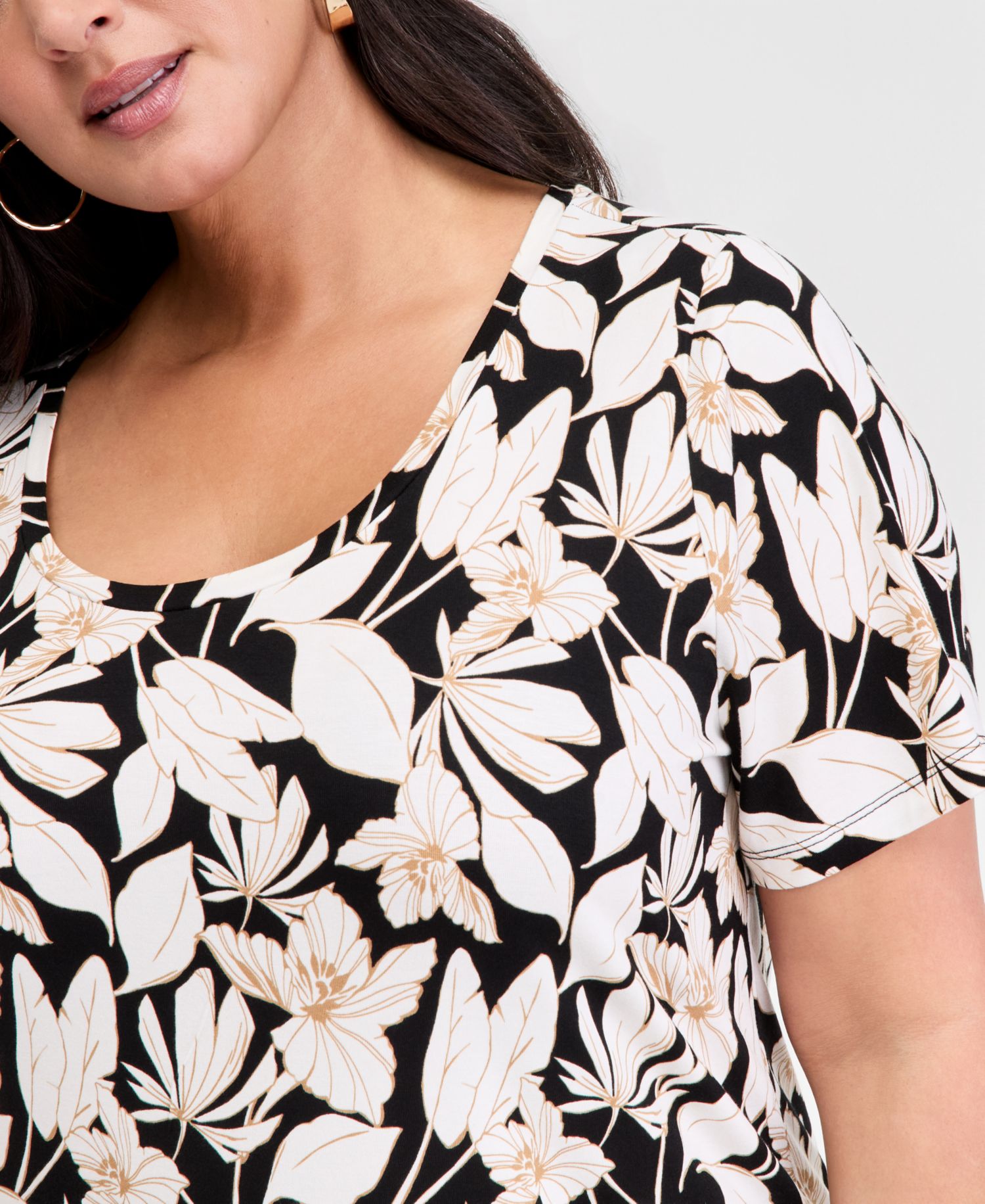 Plus Size Printed Short-Sleeve Top
