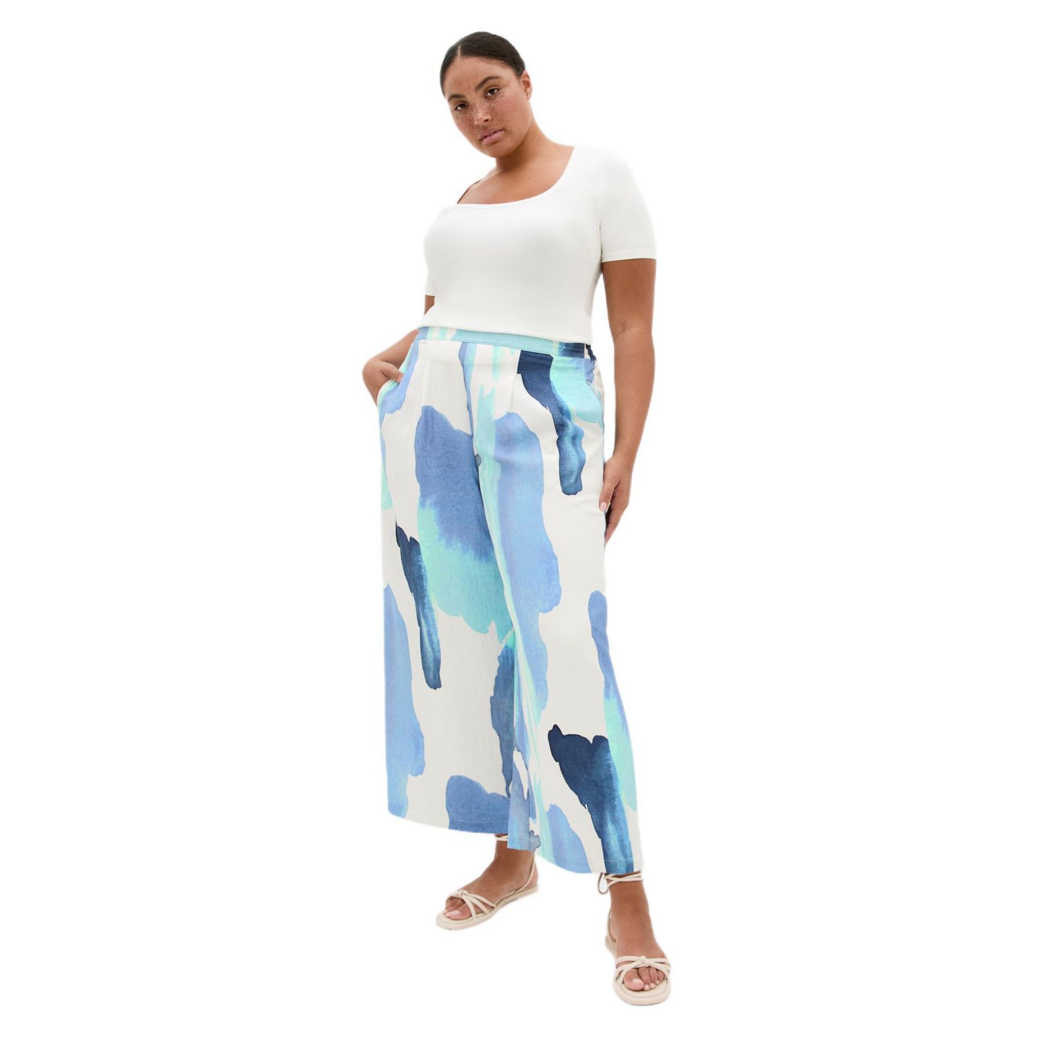 Plus Size Surface Level Print Pant