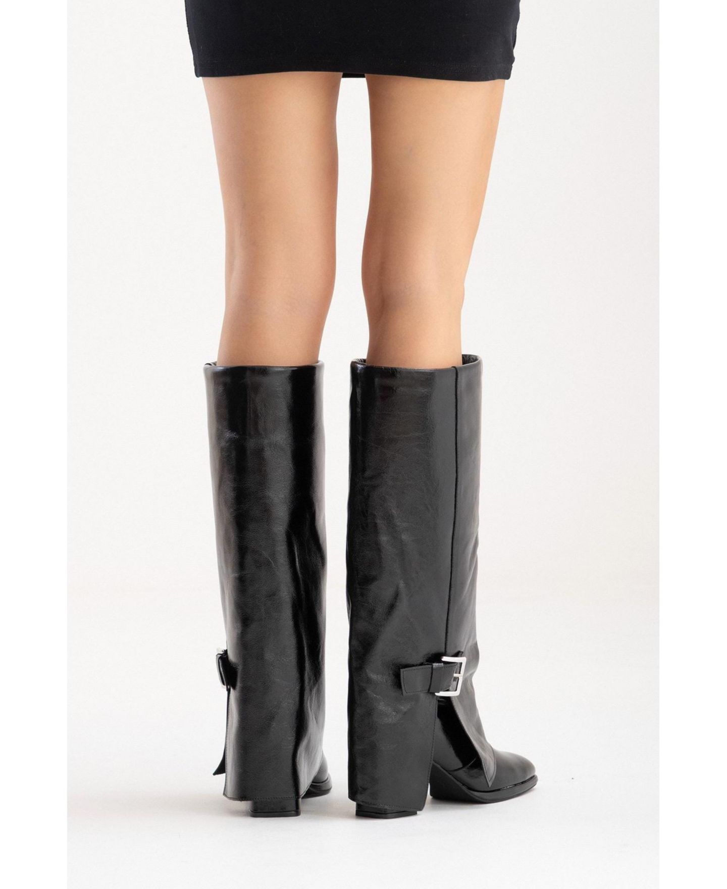 Женские ботинки Forever & Always Shoes Lojo Leather Block Heel Boot, цвет: Чёрный лаковый — фото 7
