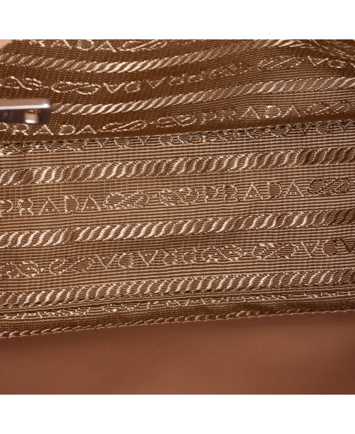Pre-Owned Prada Medium Chain Flap Shoulder Bag Diagramme Quilted Leather