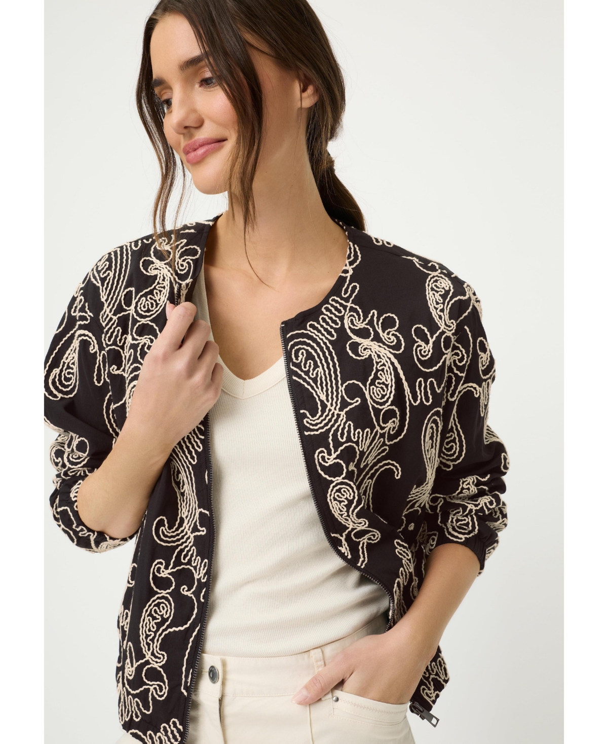 Olsen Women's Embroidered Indoor Jacket