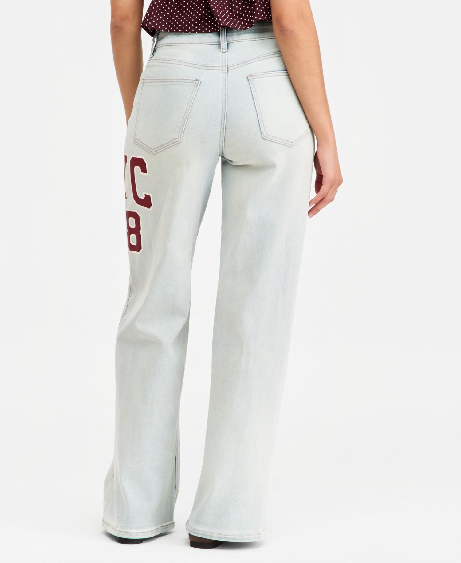 Juniors' Ultra '90s Wide-Leg Varsity Jeans