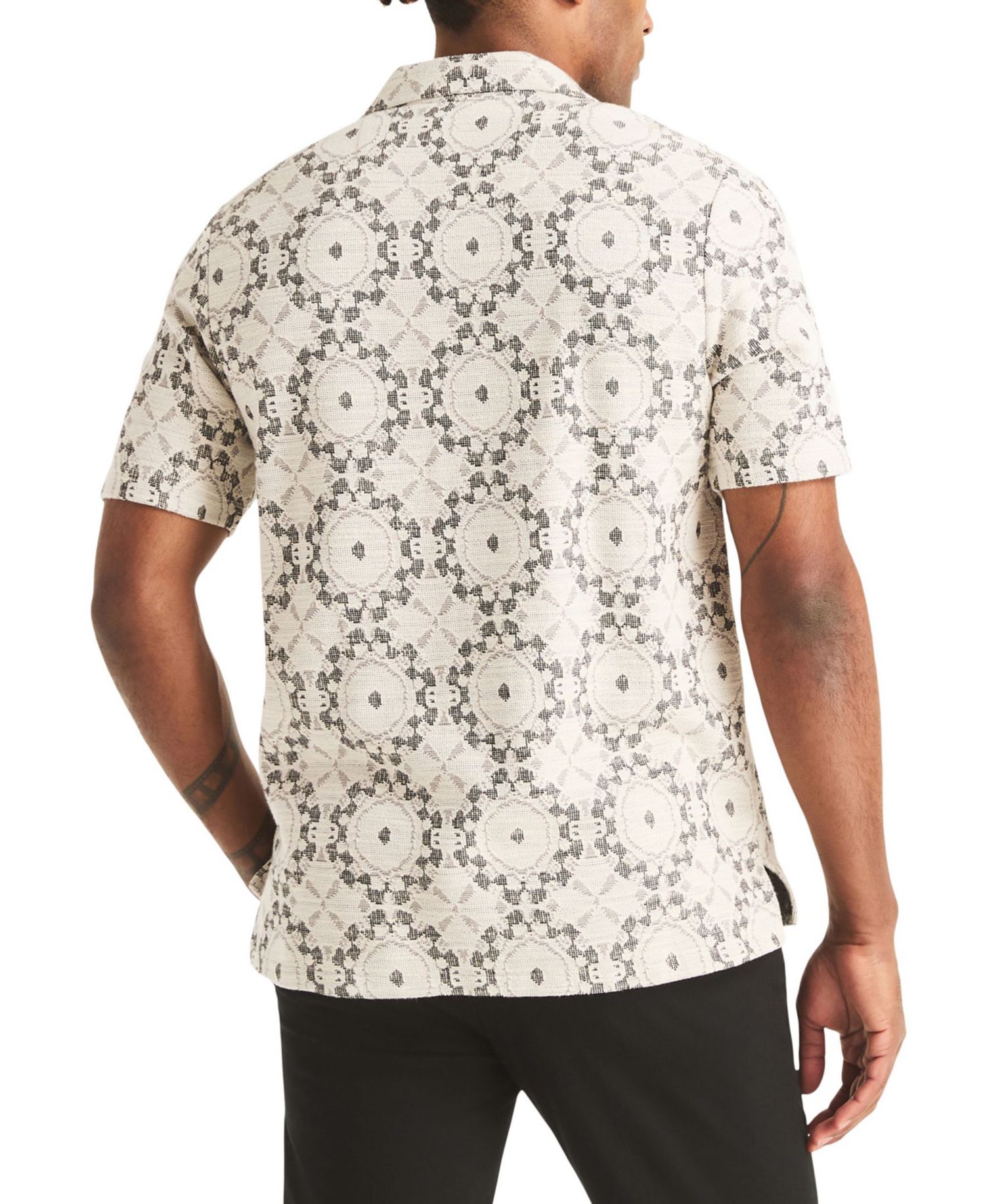 Men's Short-Sleeve Jacquard Knit Shirt