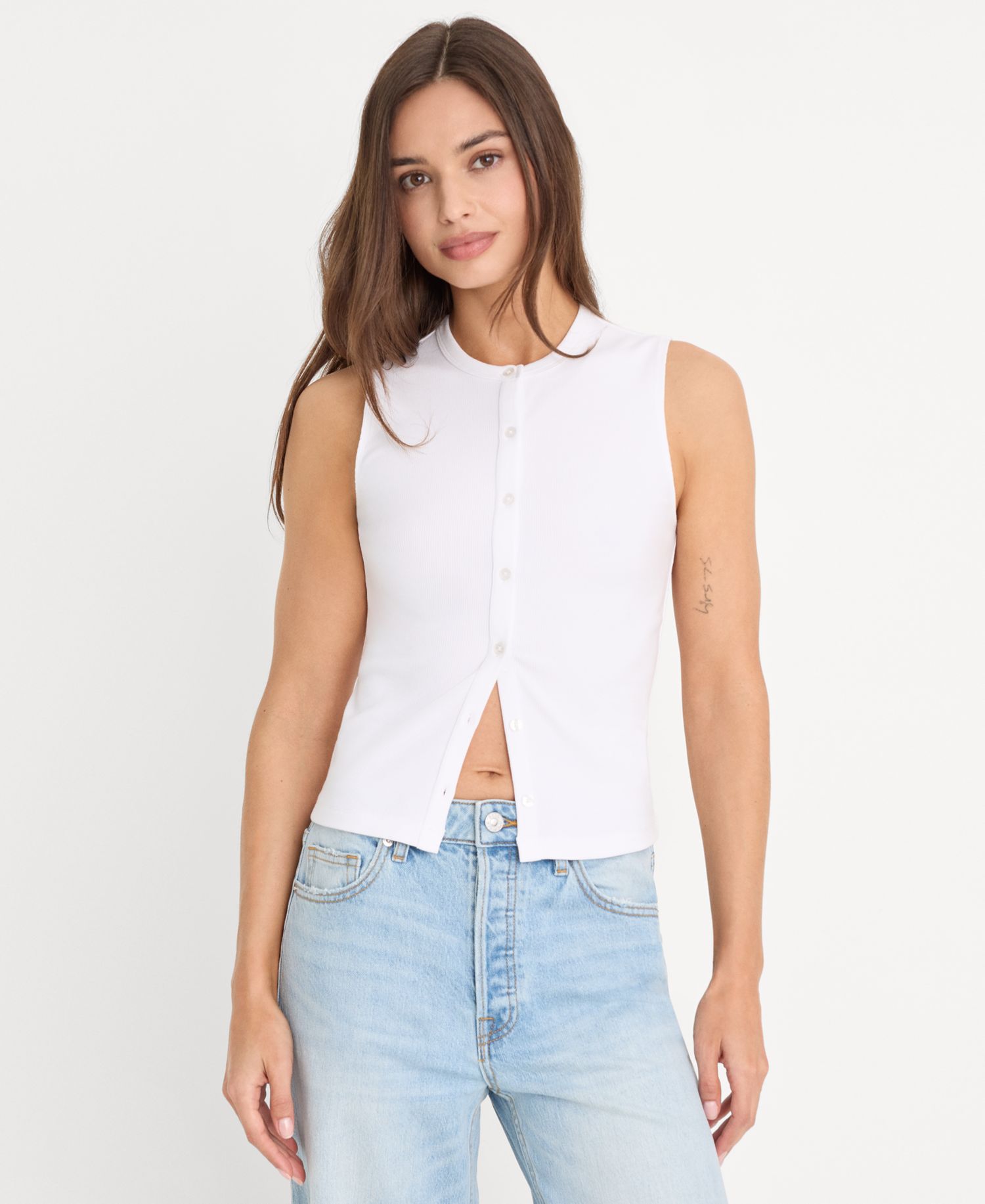 Women's Button-Front Sleeveless Top, Regular & Plus Size