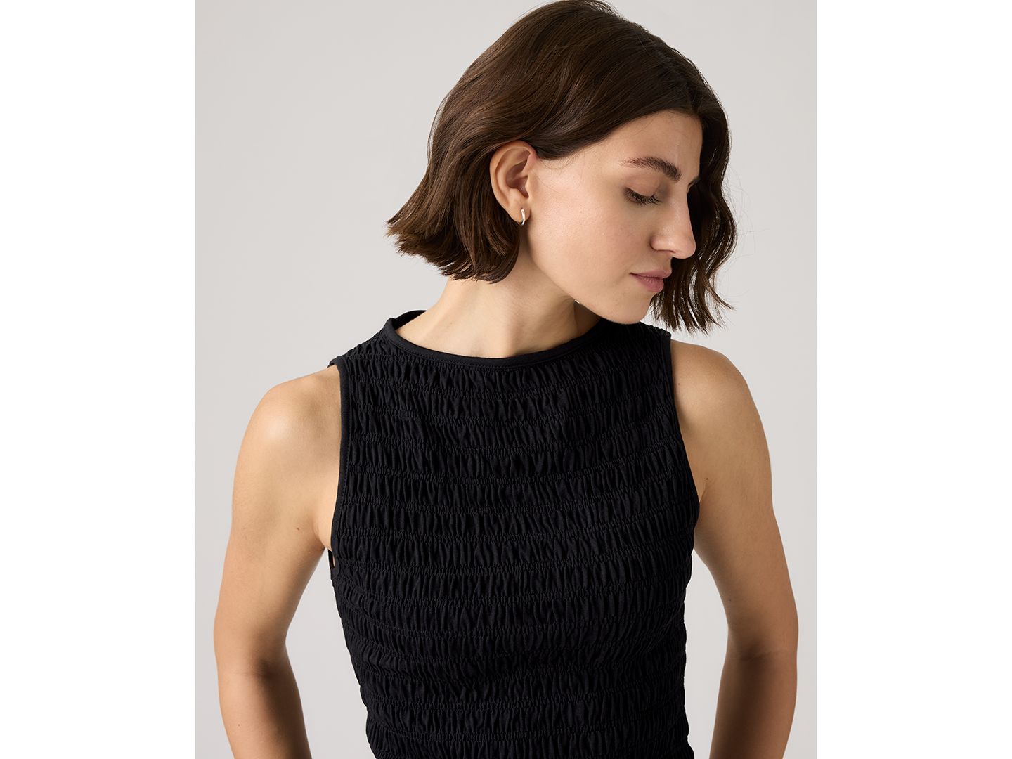 Женский топ Levi's Bella Smocked Boat Neck Top, цвет: Антрацитовый ночной — фото 3