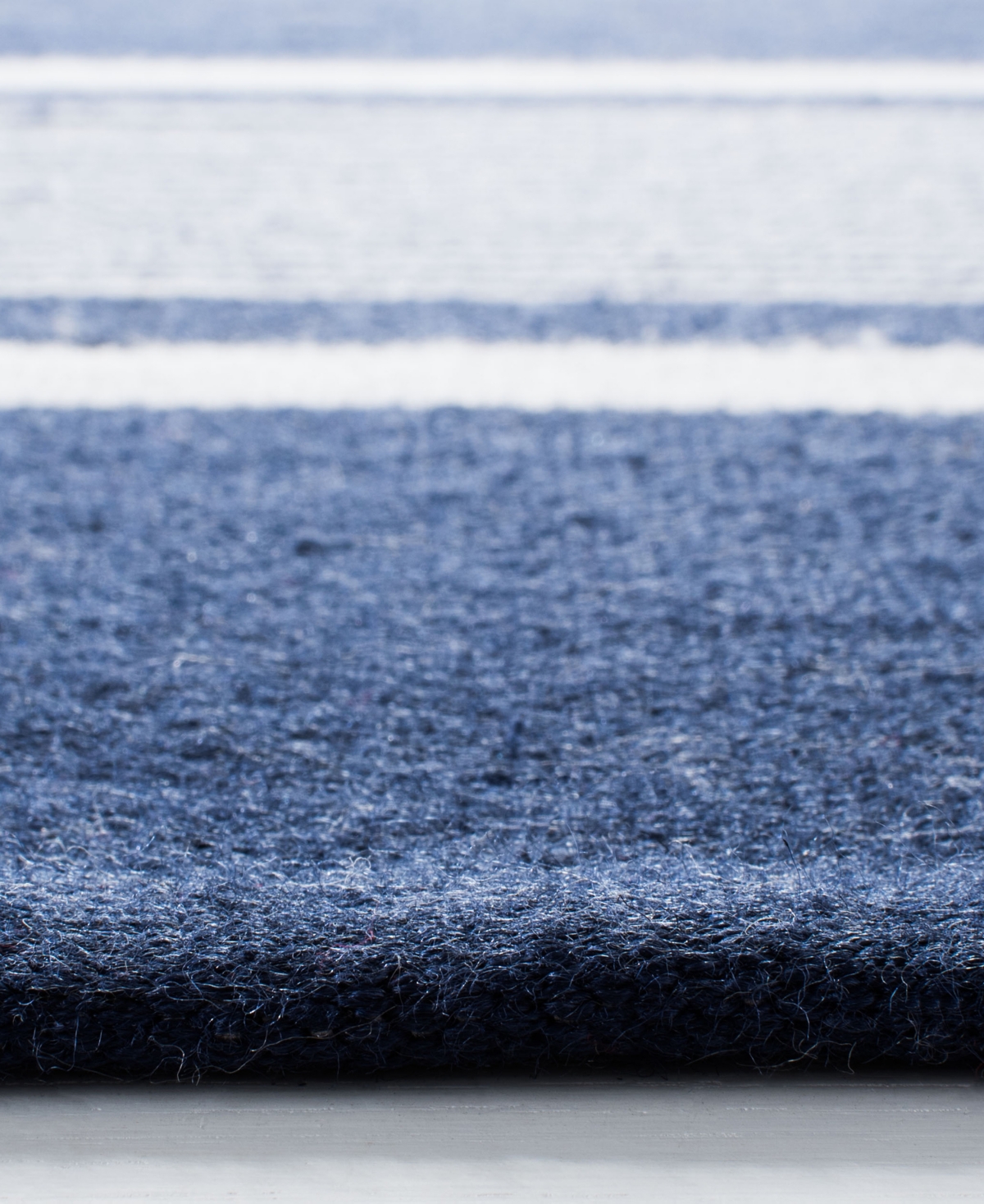 Lauren Ralph Lauren Hanover Stripe LRL2461A Navy 4' X 6' Outdoor Area Rug