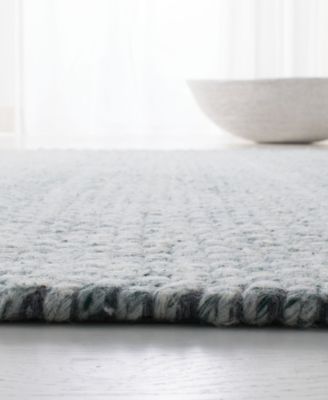 Amalie LRL6350E Sage 4' X 6' Area Rug