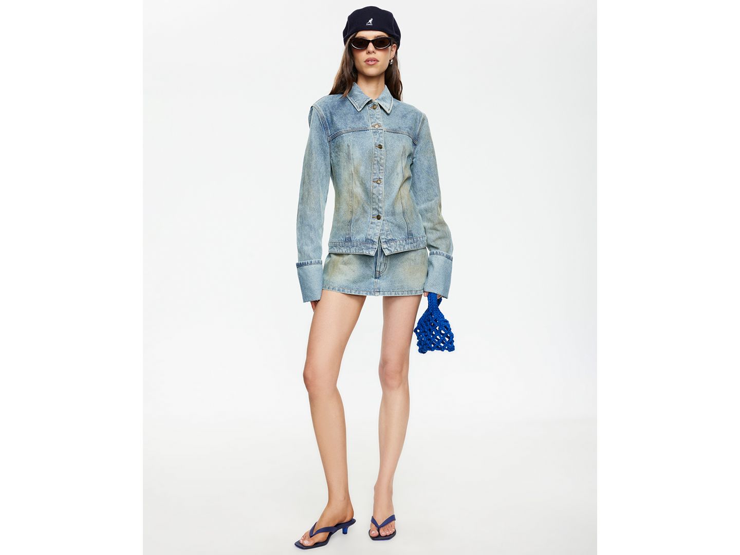 Женская куртка Lioness The Bronx Spread Collar Button-Front Cotton Denim Jacket, цвет: Каменный синий — фото 4