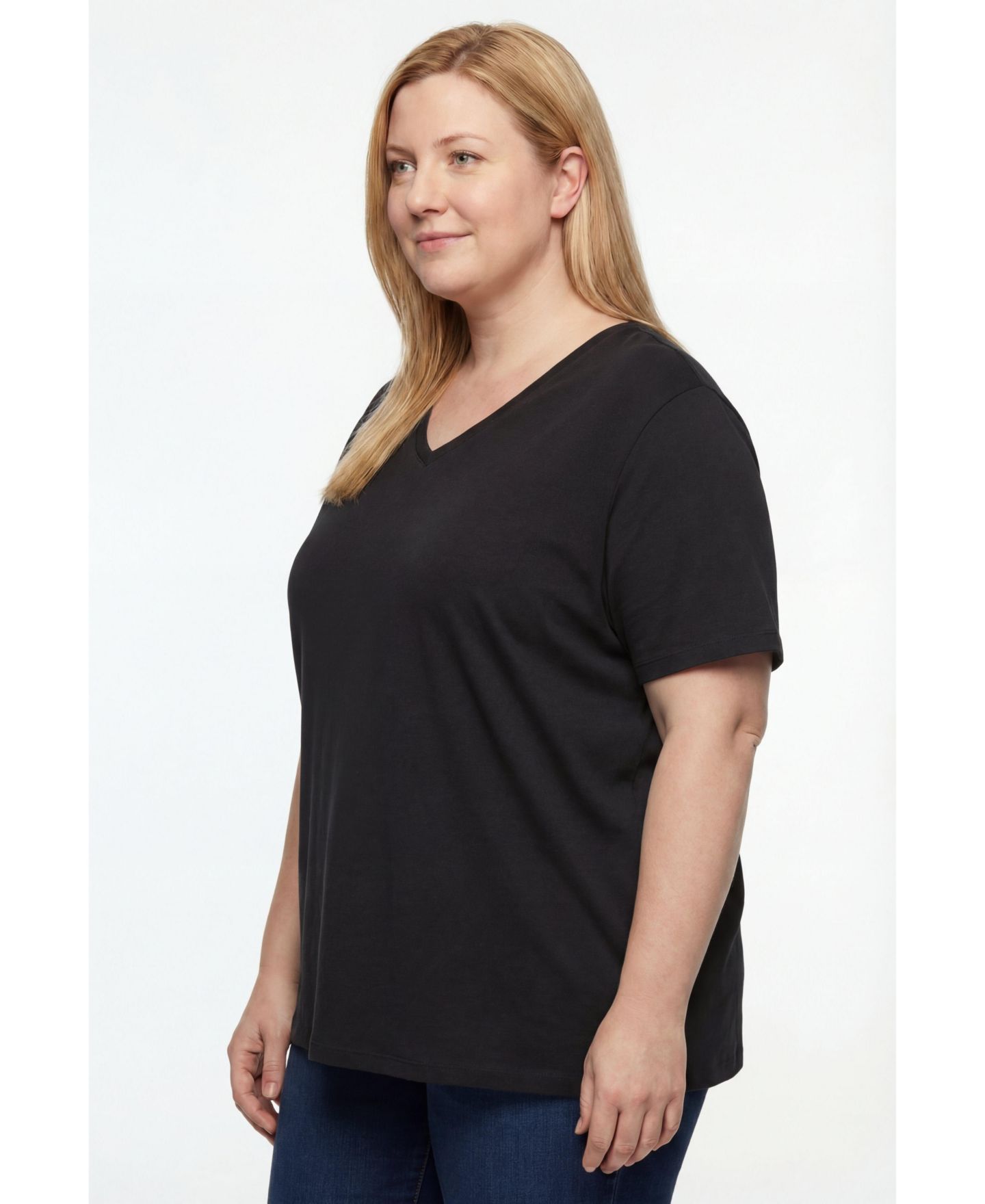 Женские топы Woman Within Plus Size Within Perfect Short-Sleeve V-Neck Tunic Tops, цвет: Чёрный — фото 5