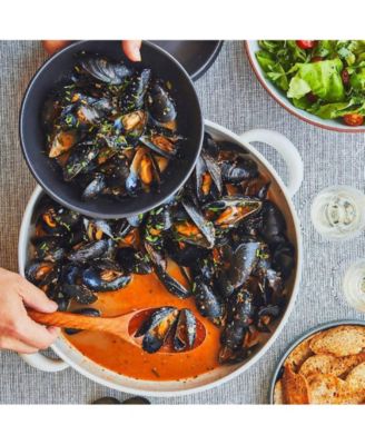 Stoneware Serving Plate With Handles 13.4"