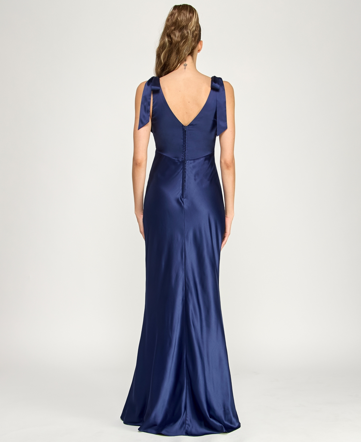 B Darlin Juniors' Sleeveless Satin Maxi Dress