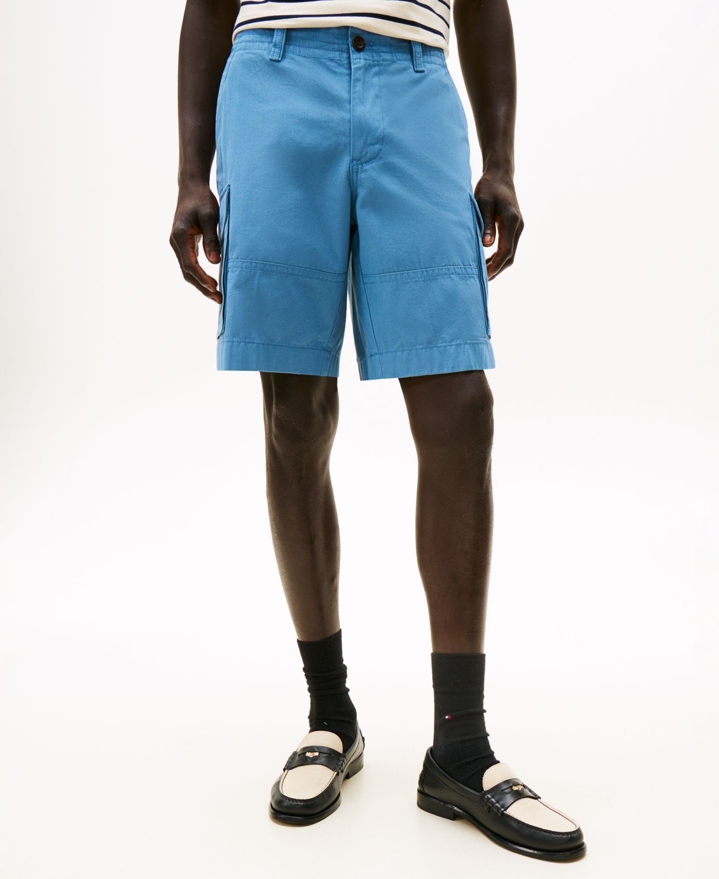 Мужские шорты Tommy Hilfiger Essential Cotton Cargo Shorts, 10" Inseam, цвет: Синий — фото 1