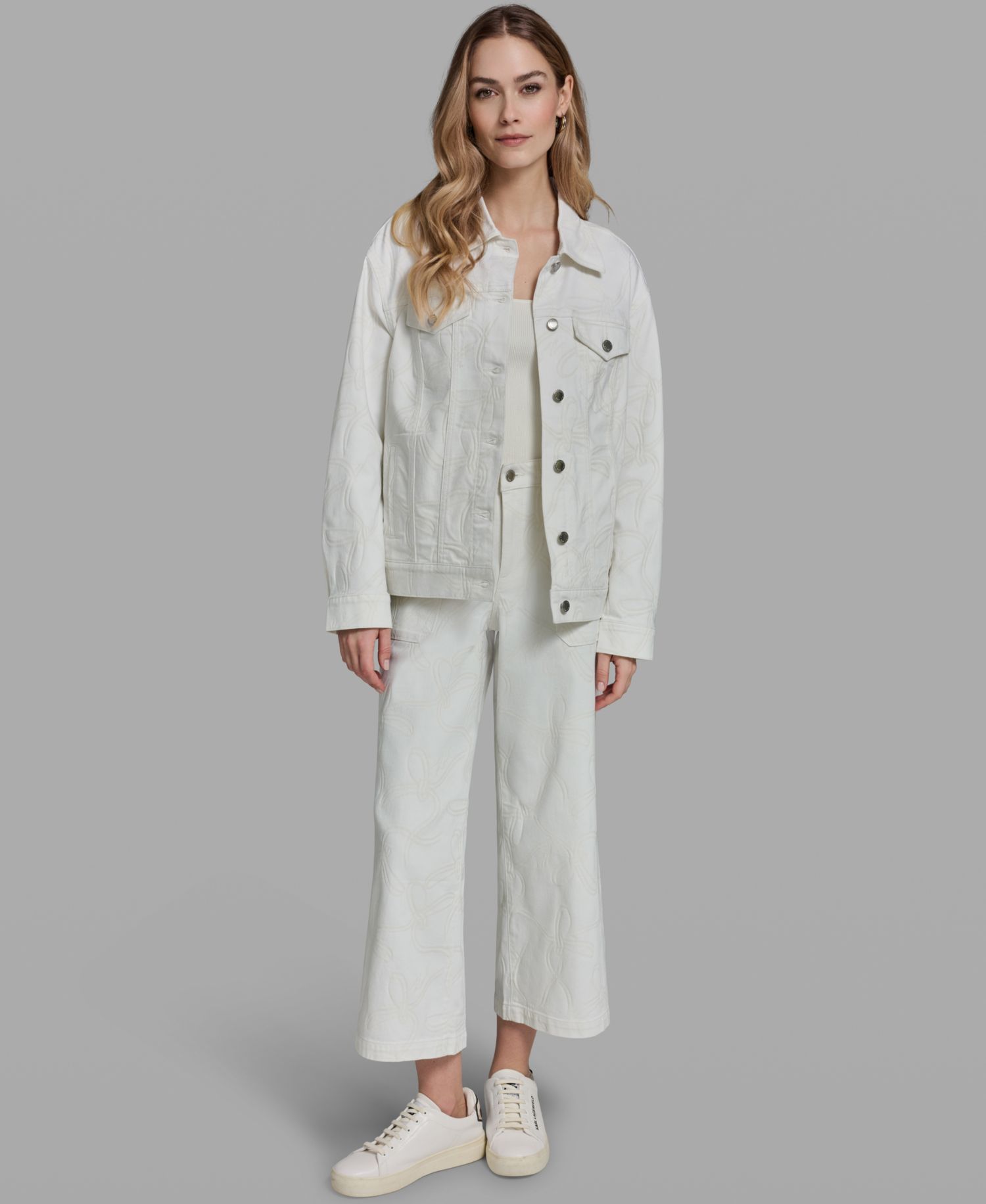 Women's Long-Sleeve Collared Jacket
