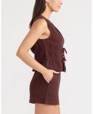 Women's Double Gauze Sleeveless Tie Front Top