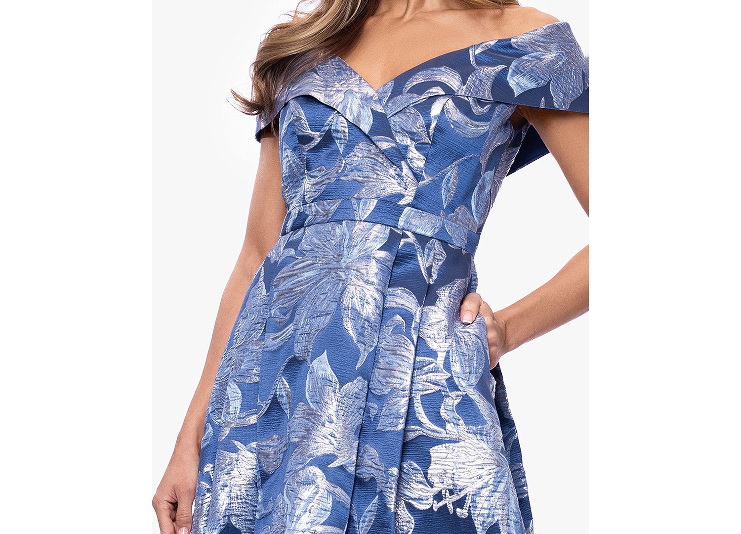 Women's Off-The-Shoulder V-Neck Gown