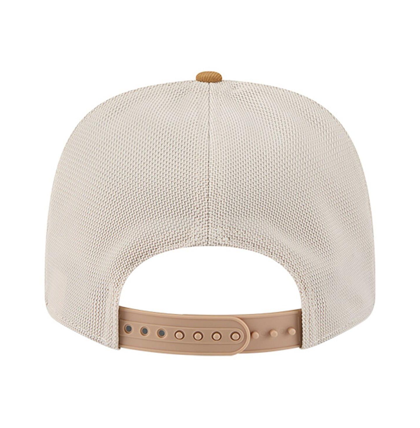 Мужская кепка New Era Tan/Light Brown Chicago Bulls Two-Tone 9SEVENTY Adjustable Trucker Hat — фото 4