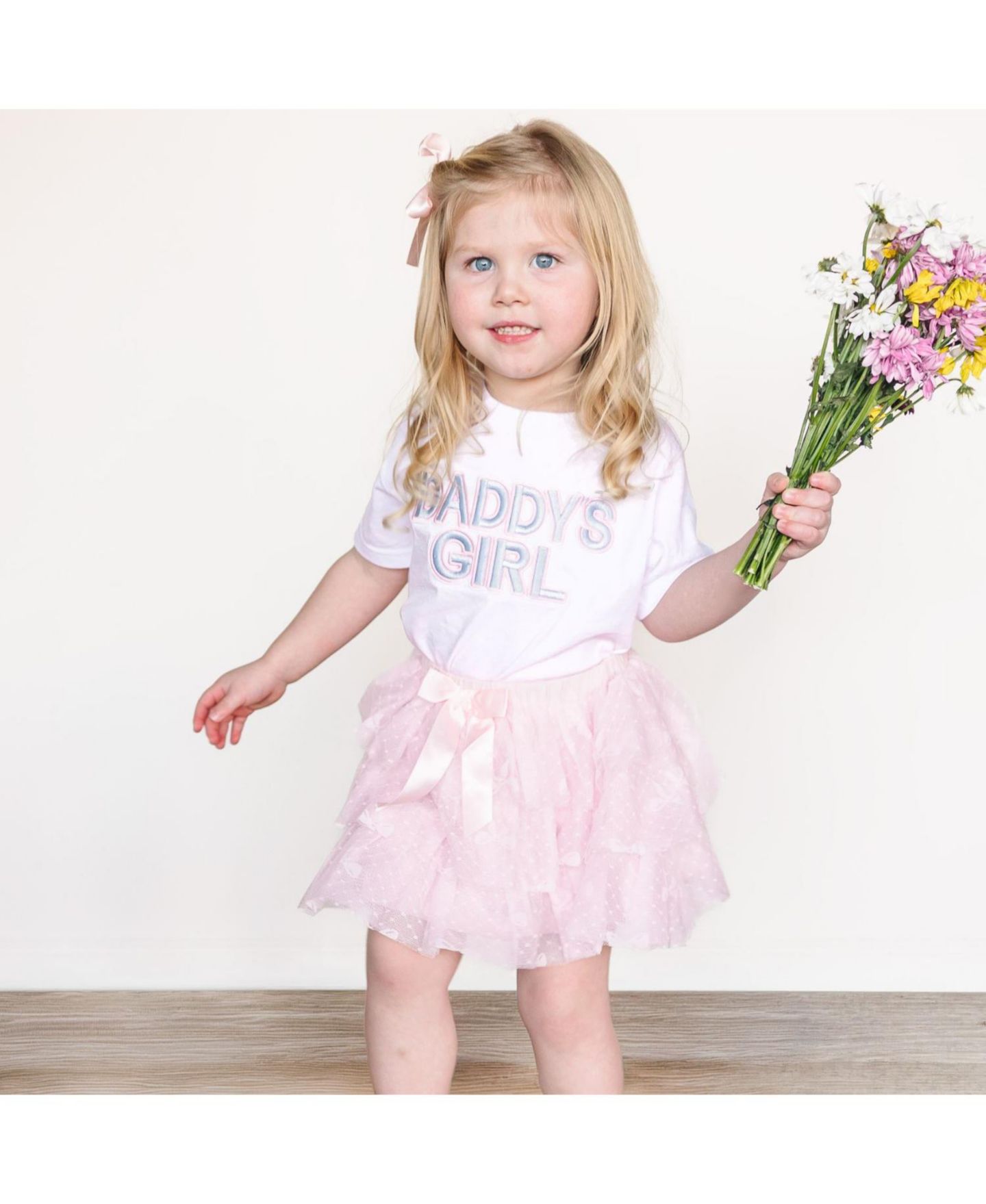 Футболка Sweet Wink Daddy's Girl Patch Short Sleeve для девочек, цвет: Белый — фото 2