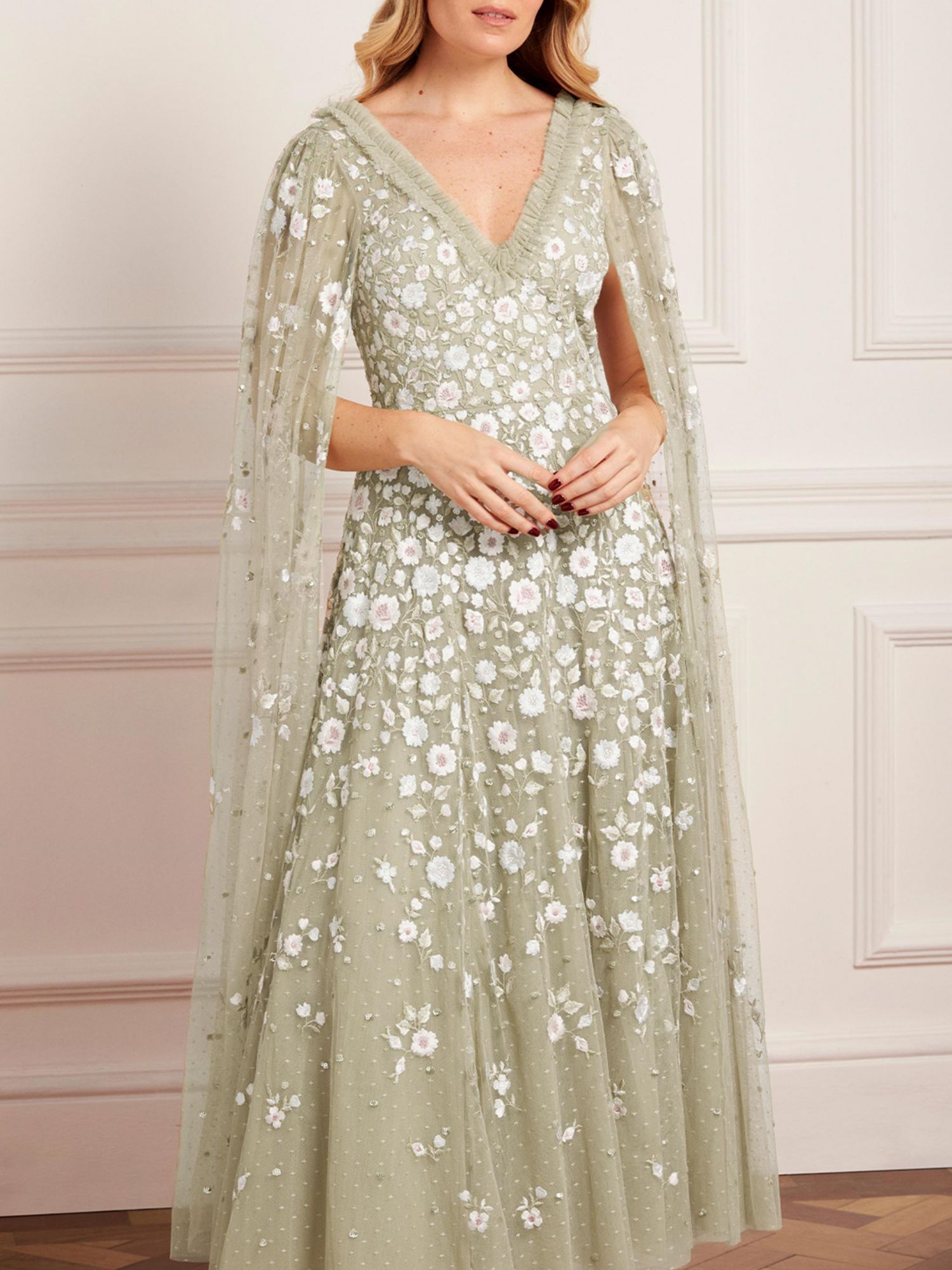 Women's Ethereal Blooms Cape Sleeve Ankle Gown