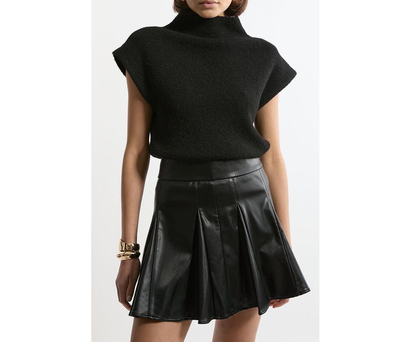 Женская юбка Karen Millen Faux Leather Flippy Mini, цвет: Чёрный — фото 7