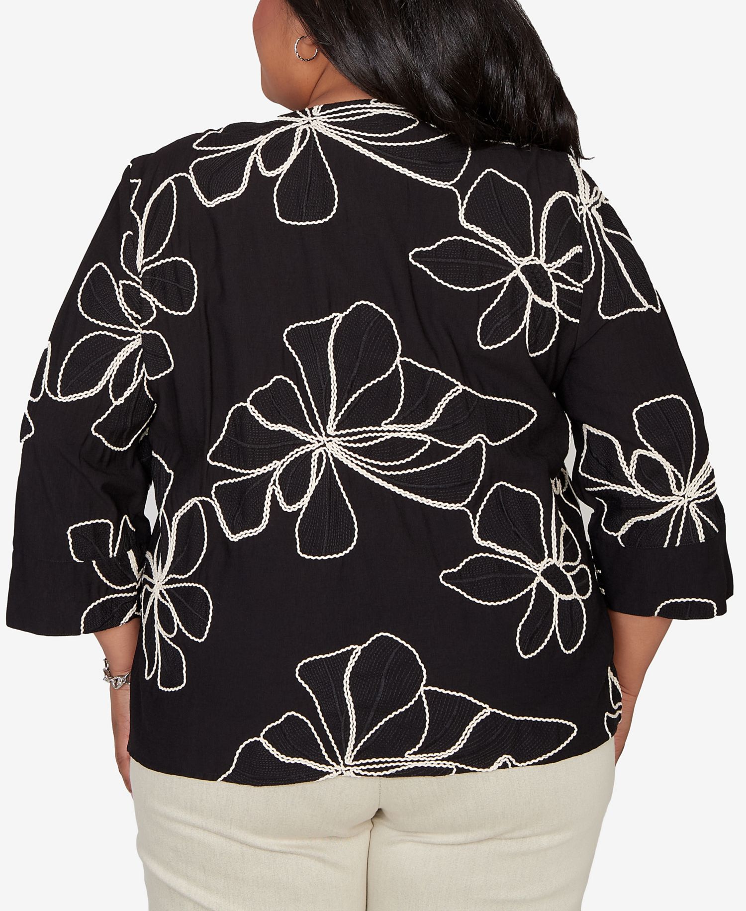 Plus Size Detail Driven Flower Soutache Three Quarter-Sleeve Top