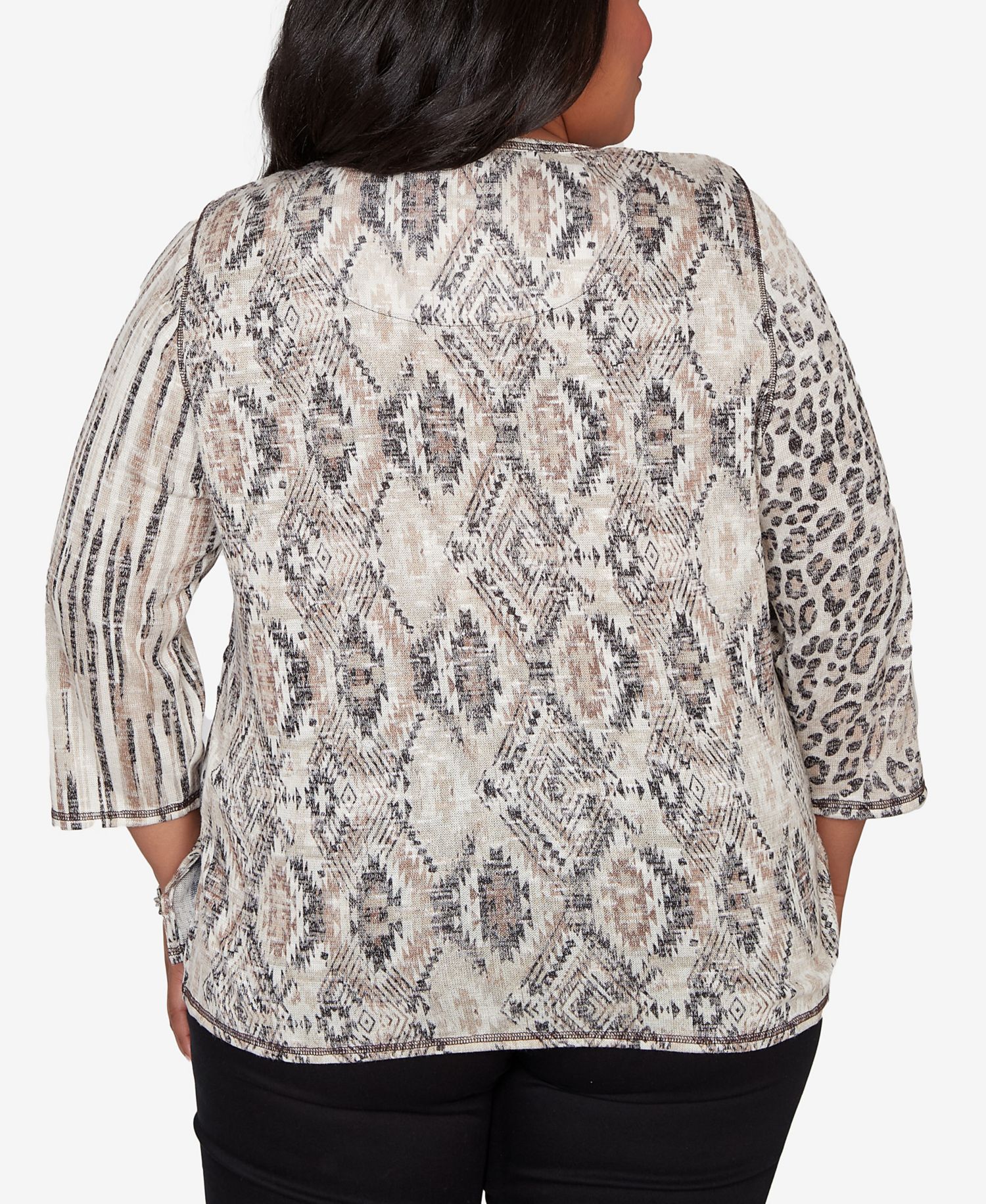 Plus Size Detail Driven Spliced Aztec Animal Skin Crewneck Top