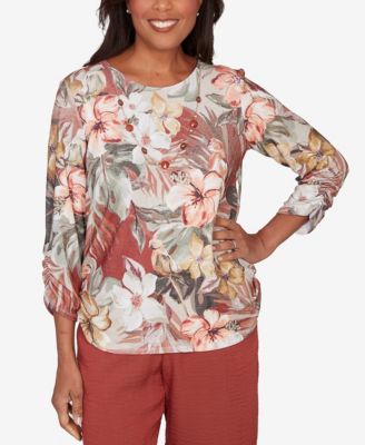 Women's Spice Market Dramatic Floral Top