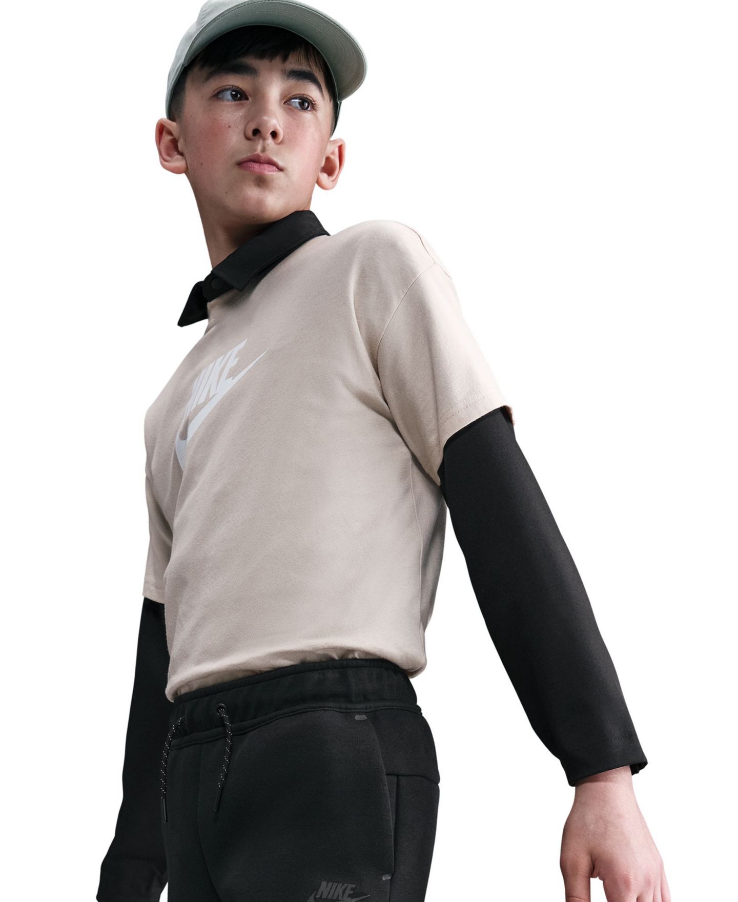 Детские шорты Nike Sportswear Tech Fleece флисовые, цвет: Чёрный — фото 2