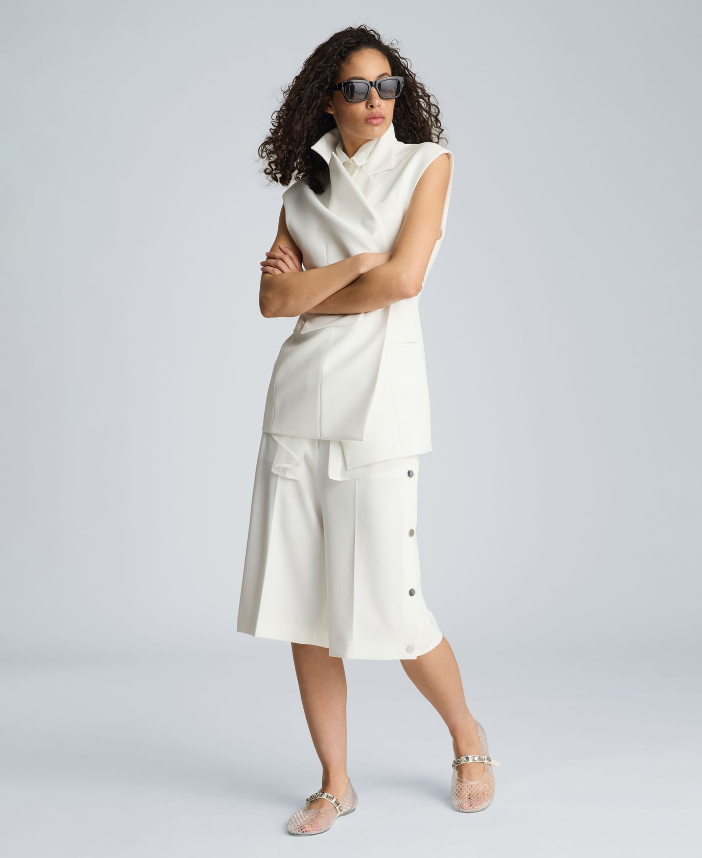 Женские шорты Kenneth Cole High-Rise Side Snap, цвет: Чистый белый — фото 11