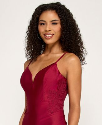 Juniors' Lace-Up Appliques Long Dress