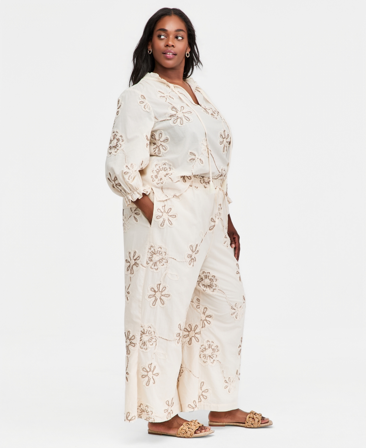 Vince Camuto Plus Size Mid-Rise Wide-Leg Elastic Waist Pants