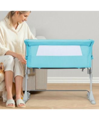 Baby Portable Bedside Bassinet Sleeper with 4 Adjustable Heights and Carrying Bag