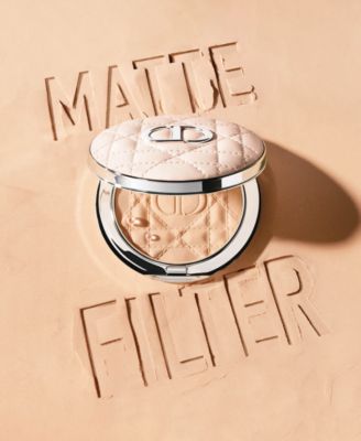 Forever Nude Matte and Radiant Filter Blurring Setting Powder