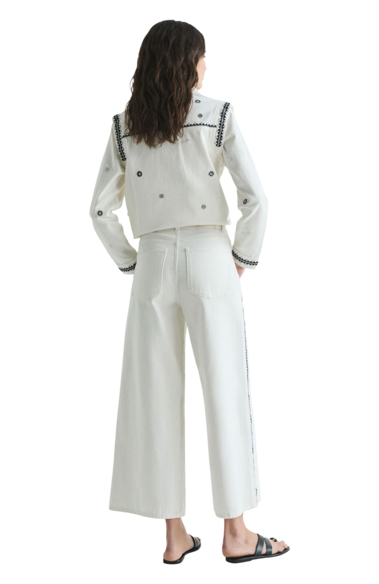 Women's Contrast embroidered jeans