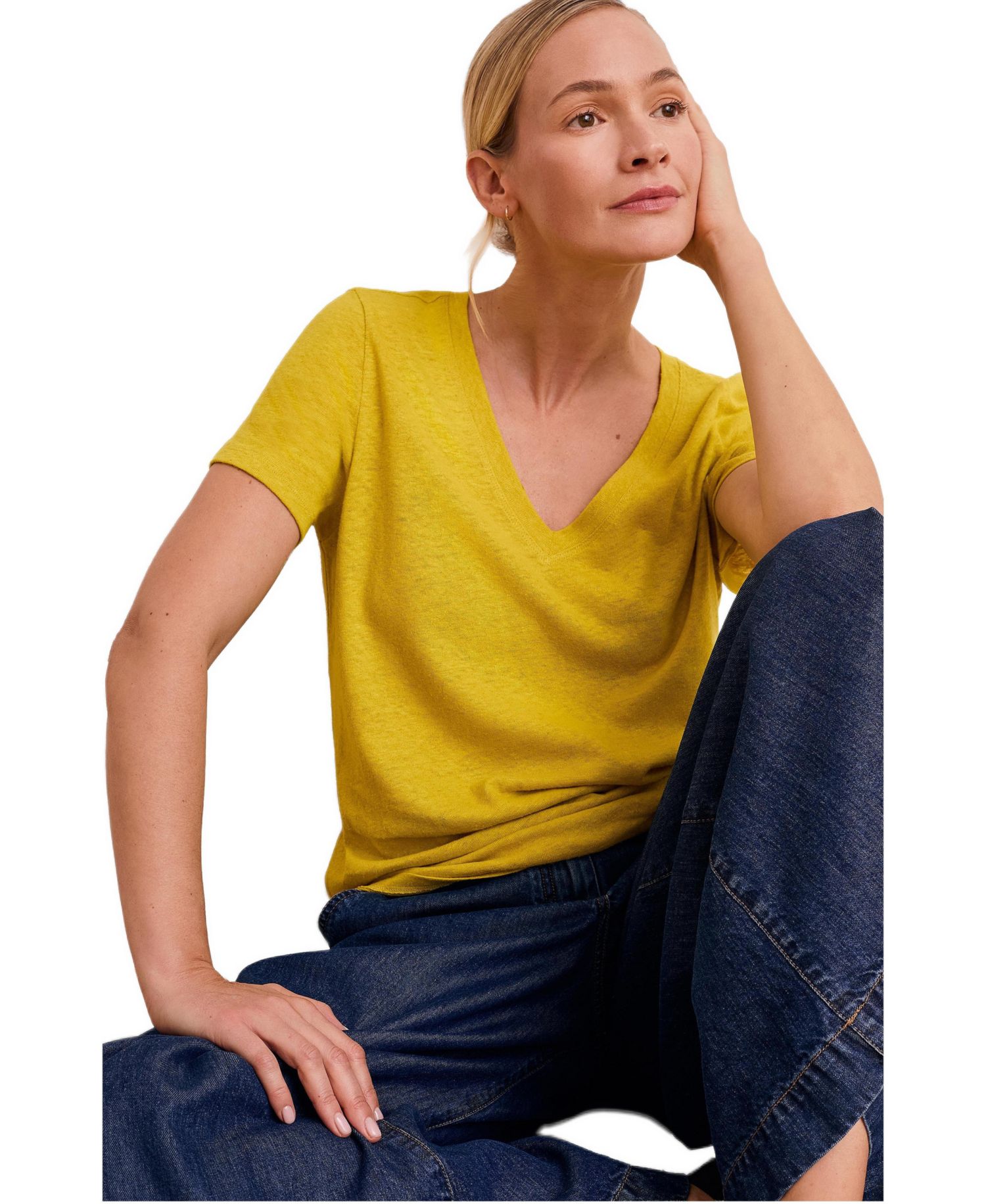 Women's Relaxed V-Neck Linen Blend T-Shirt