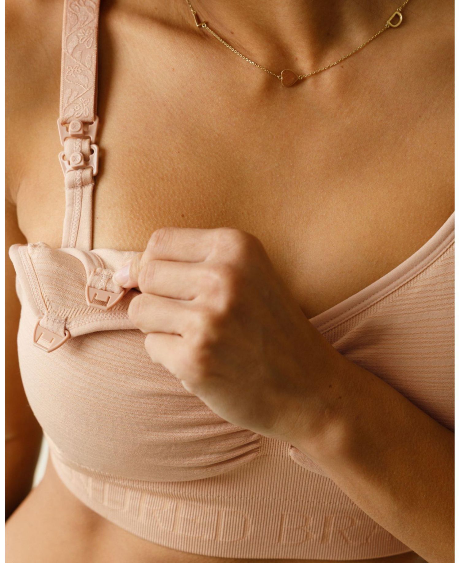 Plus Size Busty Sublime Hands-Free Pumping & Nursing Bra Fits 42B-48H