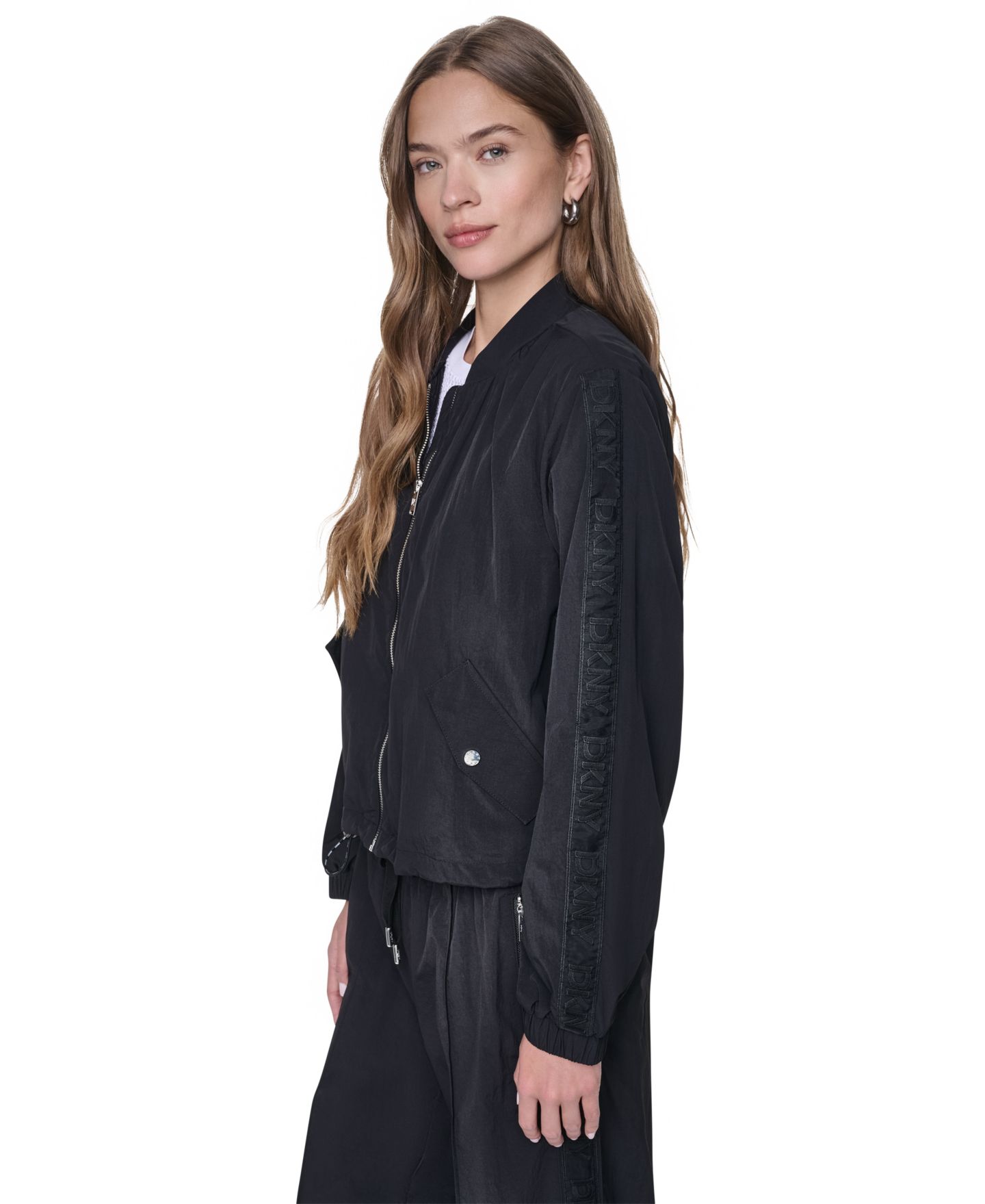 Женская куртка DKNY Logo Trim Rumpled Bomber Tech, цвет: Чёрный — фото 3