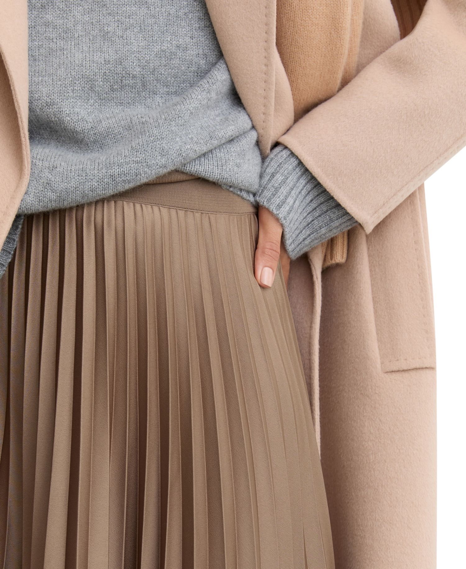 Women's Seren Pleated Midi Skirts