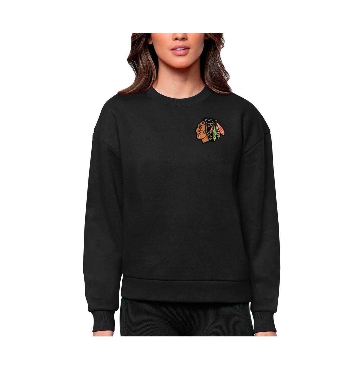 Женская толстовка Antigua Black Chicago Blackhawks Primary Logo Victory Crewneck Pullover — фото 1