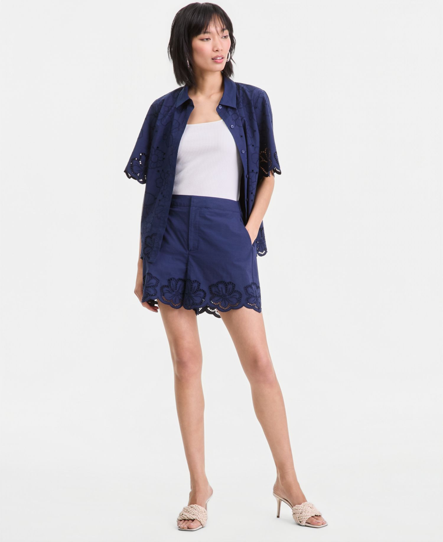 Women's Cotton Eyelet Tie-Waist Blouse