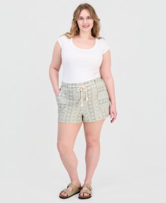 Trendy Plus Size Striped Rope-Belt Shorts