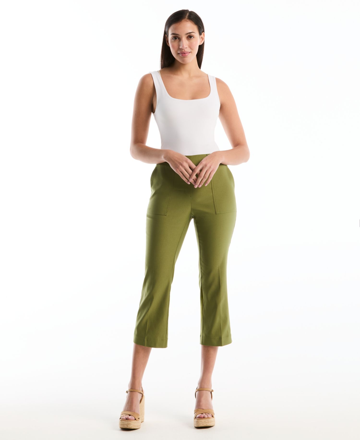 Petite Porkchop Pocket Kick Flare Capri Pants