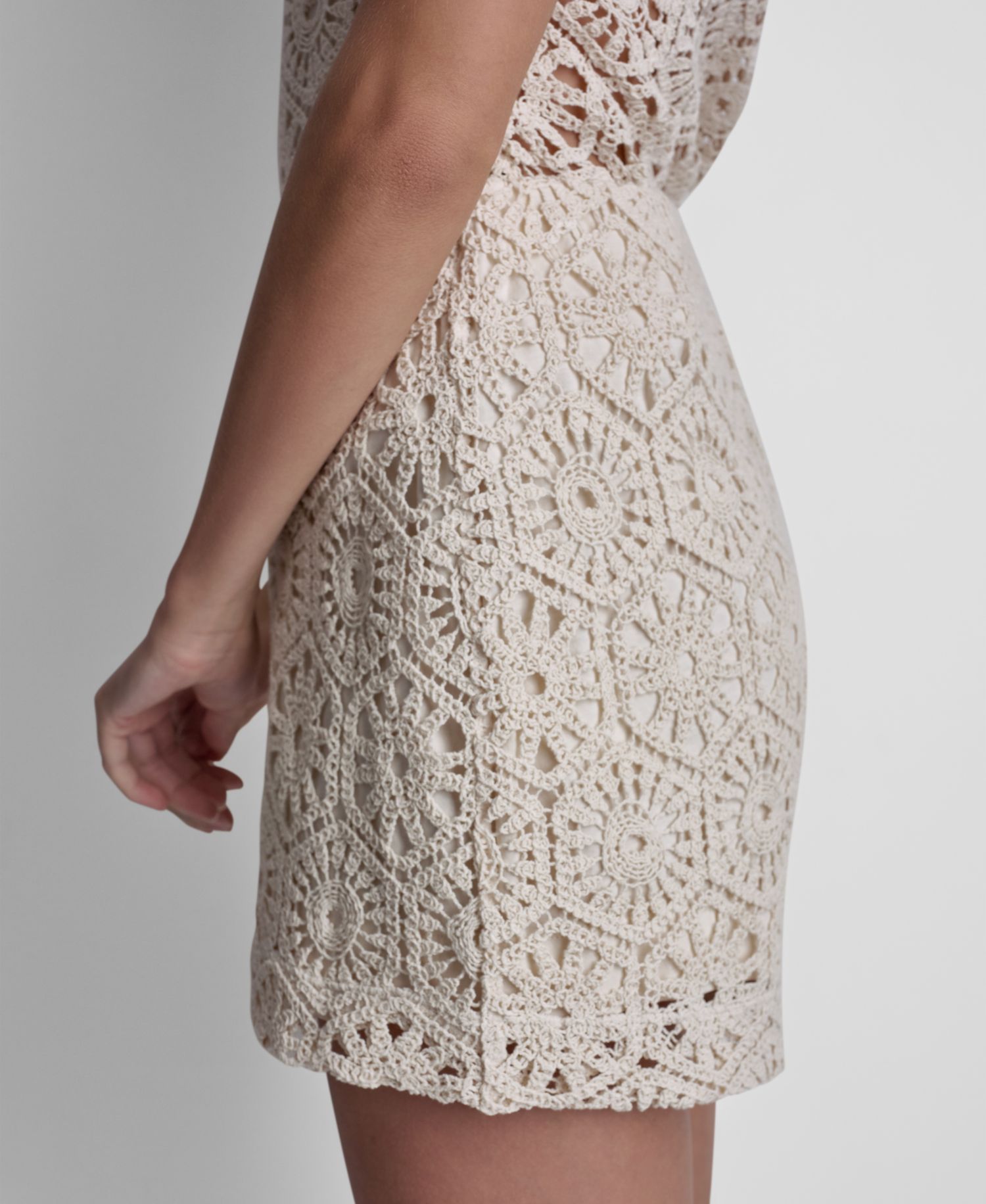 Women's High-Rise Crochet Shorts
