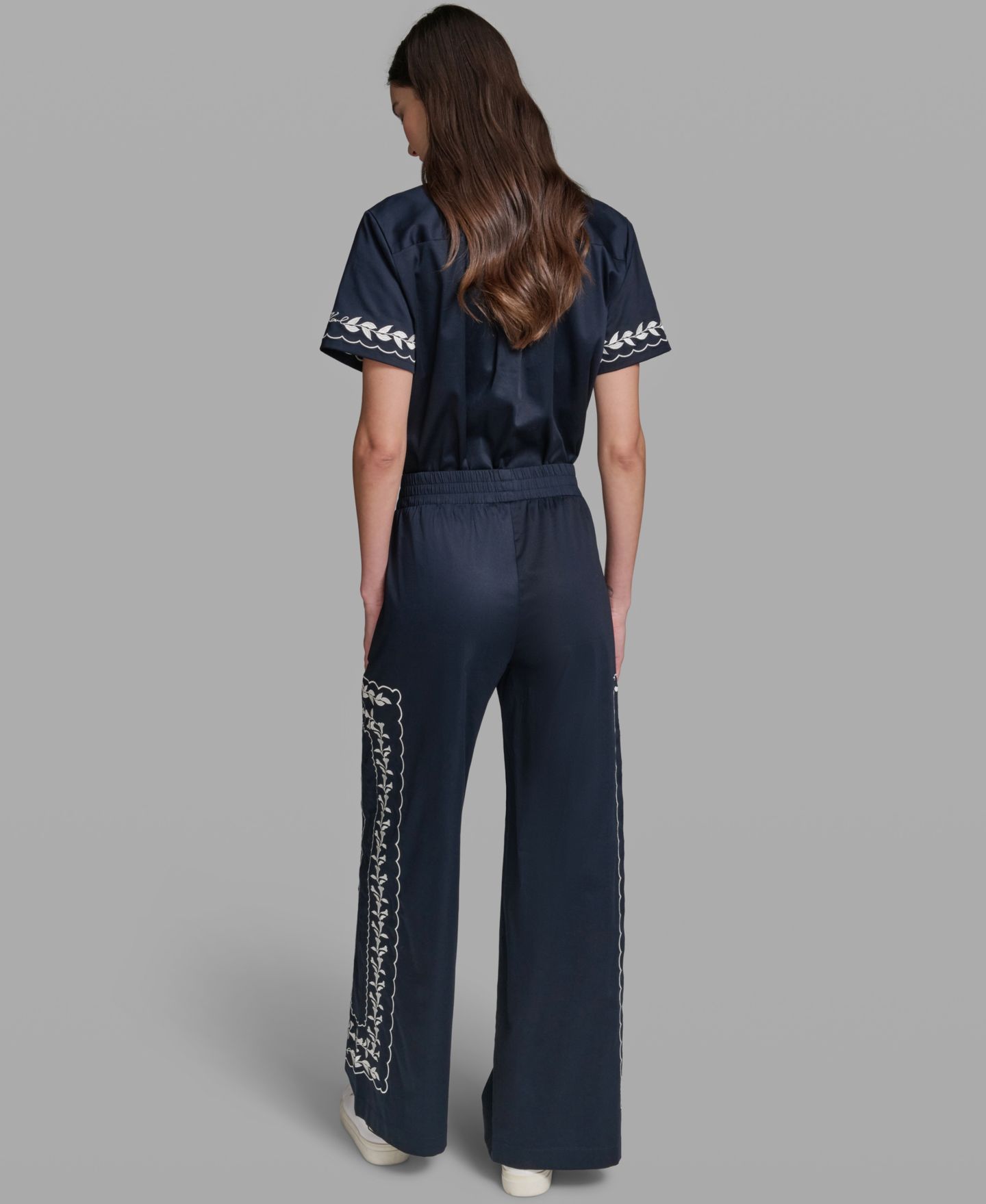 Женские брюки KARL LAGERFELD PARIS Mid-Rise Embroidery, цвет: Тёмно-синий — фото 6