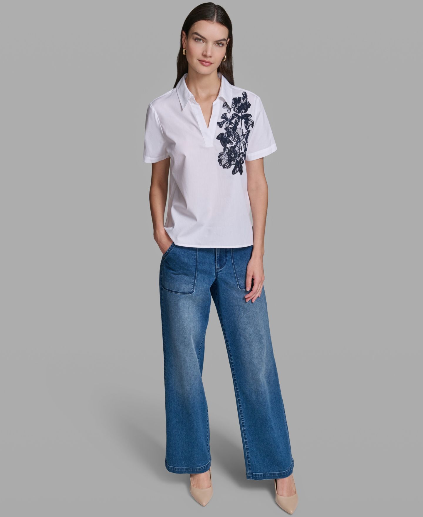 Женская блузка KARL LAGERFELD PARIS Petite Oversized Floral Short-Sleeve Blouse, цвет: Белый — фото 2