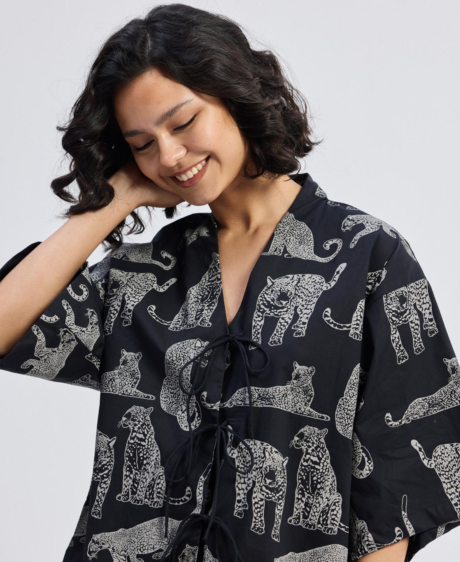 Women's Oversized Shirt with Front-ties in Animal Print