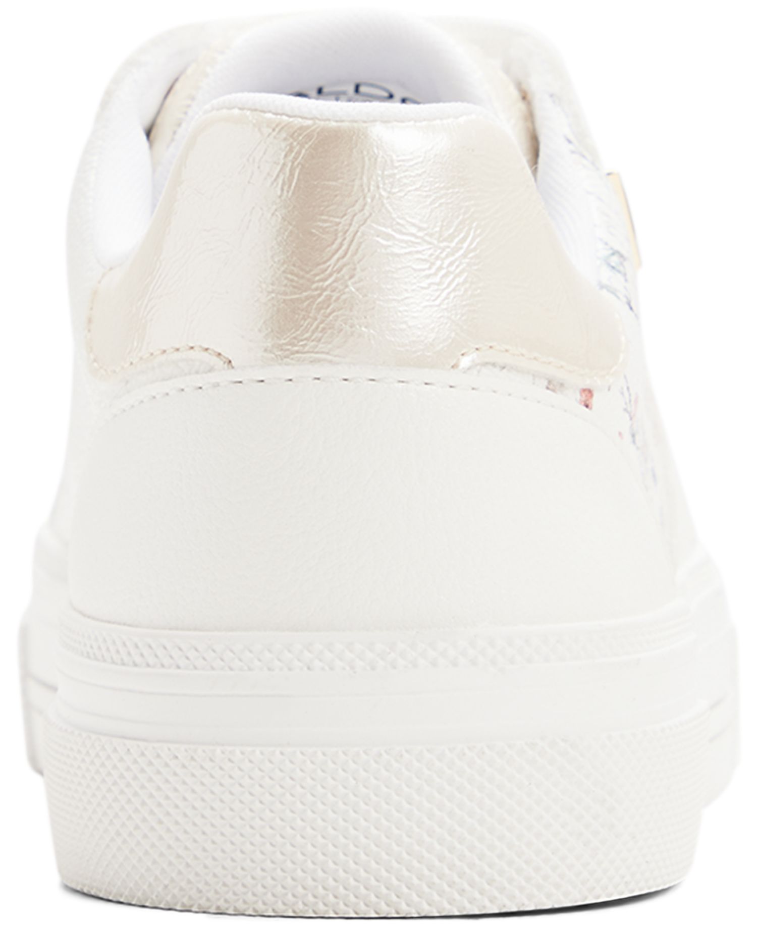 Women's Saddie Jogger Lace-Up Sneakers