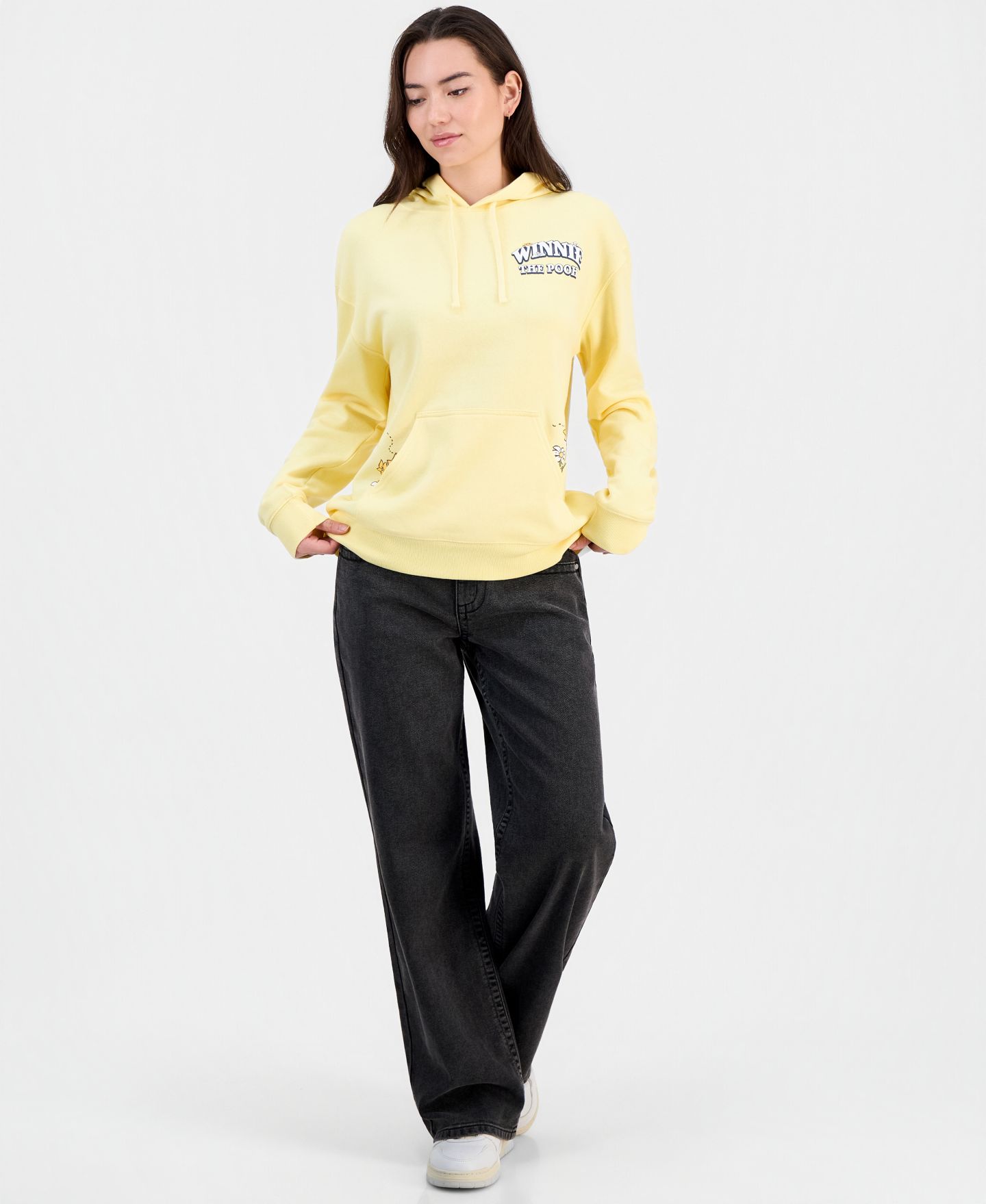 Женское худи Disney Juniors' Pooh Screenprint Long-Sleeve, цвет: Кремовый — фото 2