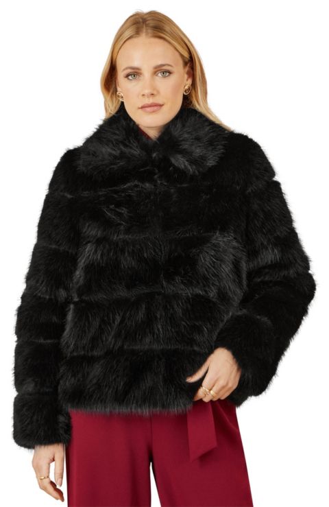 Женские куртки Yumi Luxe Faux Fur Coat