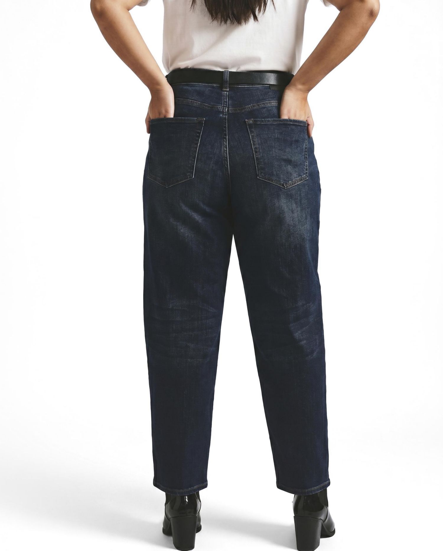 Women's Plus Size Lou High Rise Barrel Leg Jeans