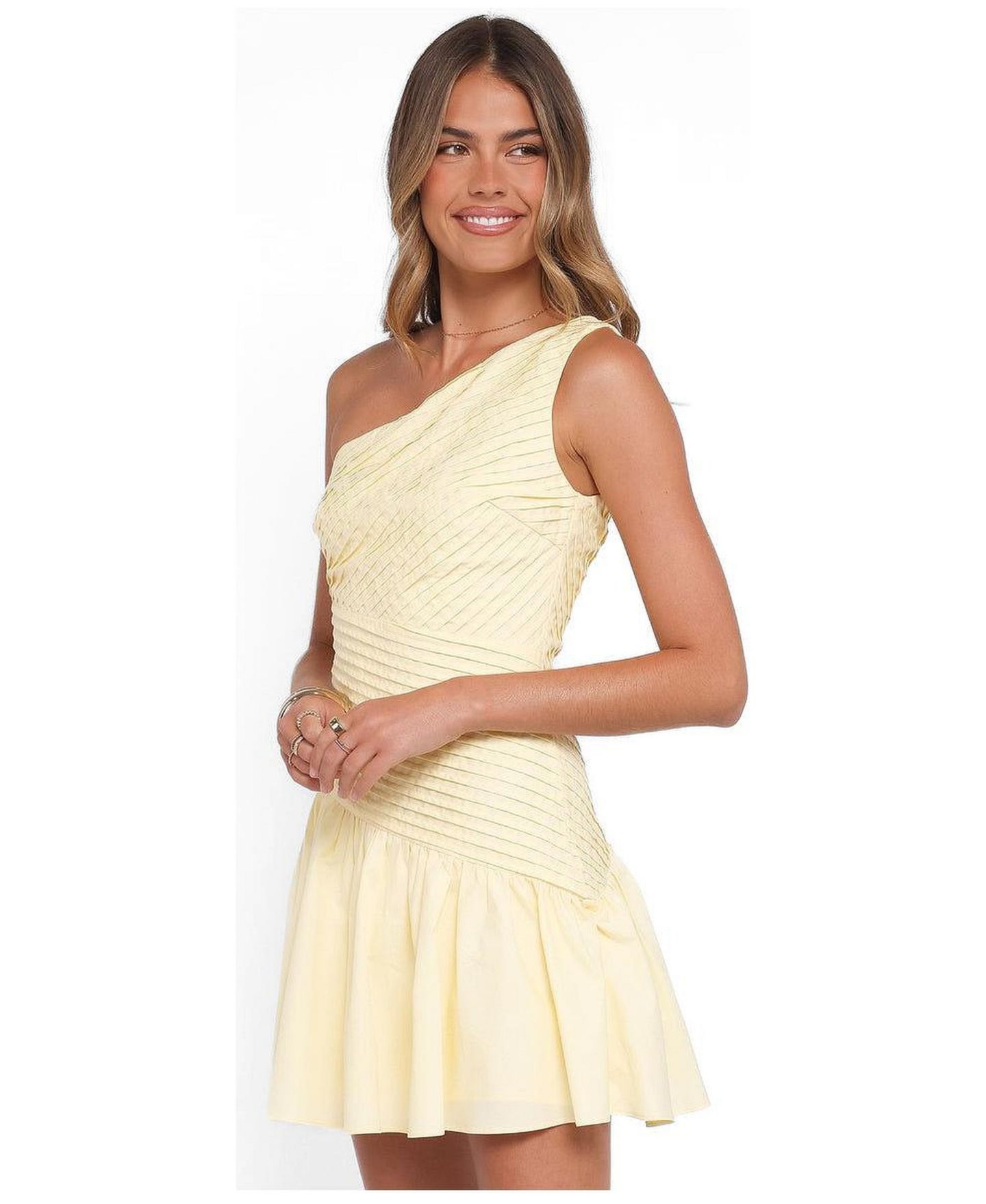 Женское платье Petal and Pup Elaria Off Shoulder Mini, цвет: Сливочный жёлтый — фото 2